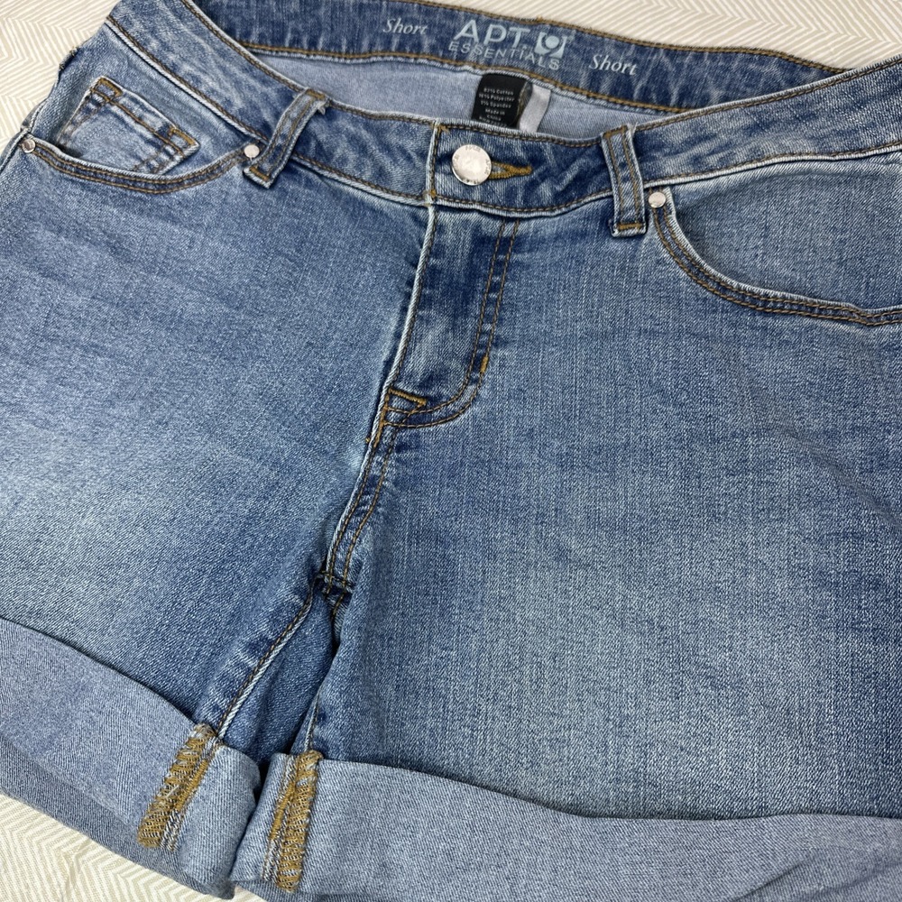 Apt. 9 Womens 4 Jean Shorts Blue Denim Mid Rise Inseam 4.5" Rolled Hem Stretch